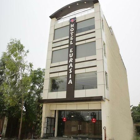 Hotel Eurasia Zirakpur Exterior foto